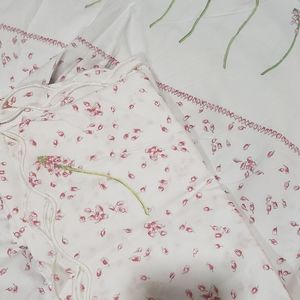 Yves Delorme Twin Duvet Cover and 2 Shams